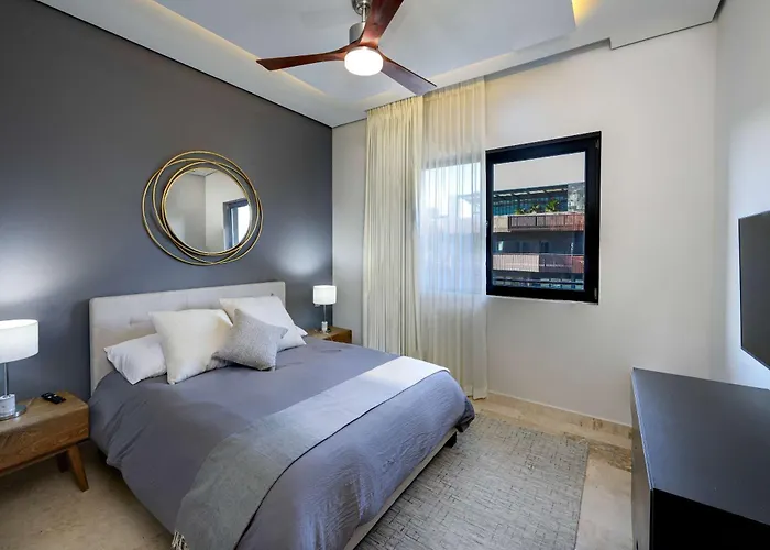 Luxury At Amira District Rooftop Infinity Apartment *